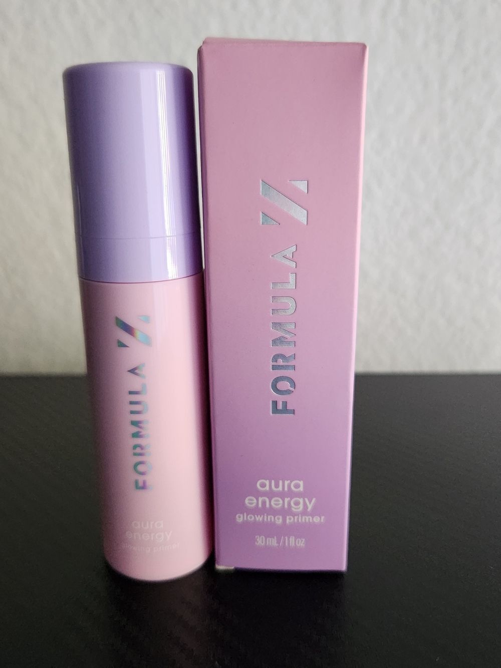 FORMULA Z Cosmetics Aura Energy Glowing Primer — Selfie Skin in a Bottle 1fl.oz